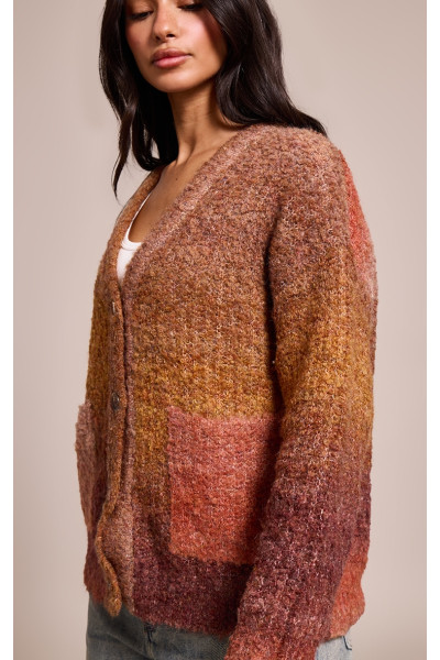 Маленький бежевий великий кнопка вгору кардиган