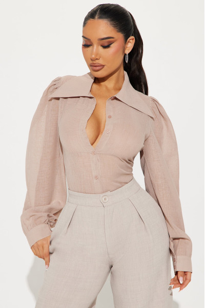 Сорочка Simply Class з рукавами-буфами